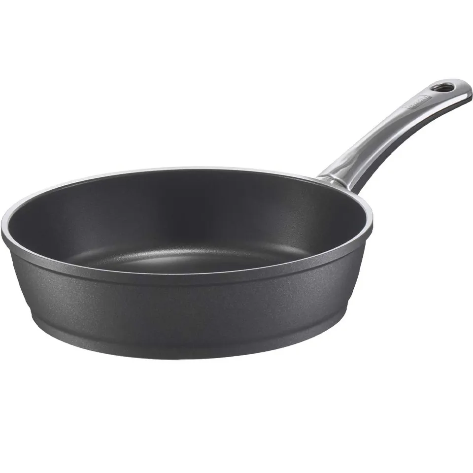 berndes-titanium-special-edition-schmorpfanne-28-cm-aluguss-pfanne-mit-hohem-ran image 1