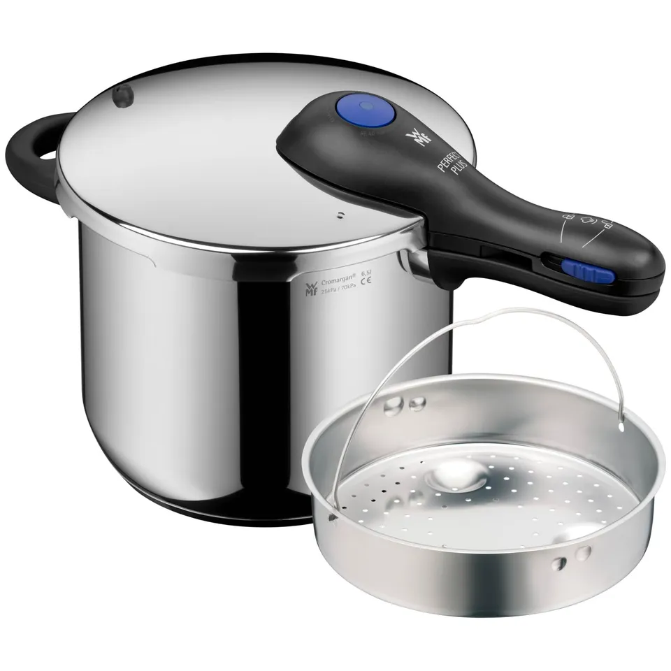 wmf-perfect-one-pot-schnellkochtopf-6-5-l-mit-dampfgareinsatz-induktion-cromarga image 1