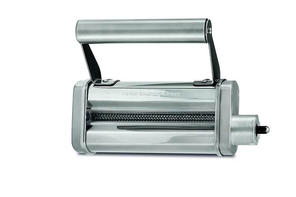 wmf-profi-plus-spaghetti-schneider-nudelaufsatz-f-r-1-6-mm-spaghetti-aus-lasagne image 1