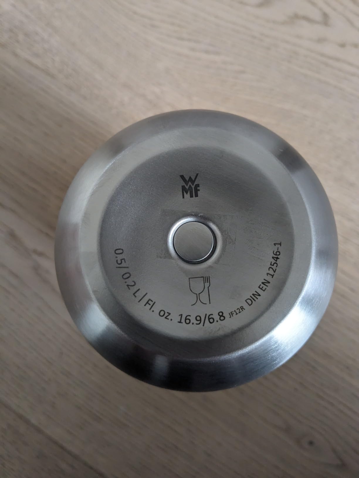 Gut fürs Büro, Deckel etwas fummelig