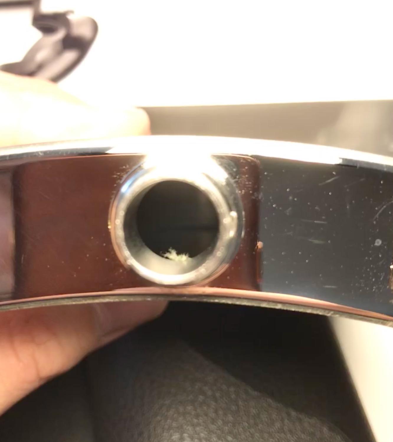 Etui war beschädigt