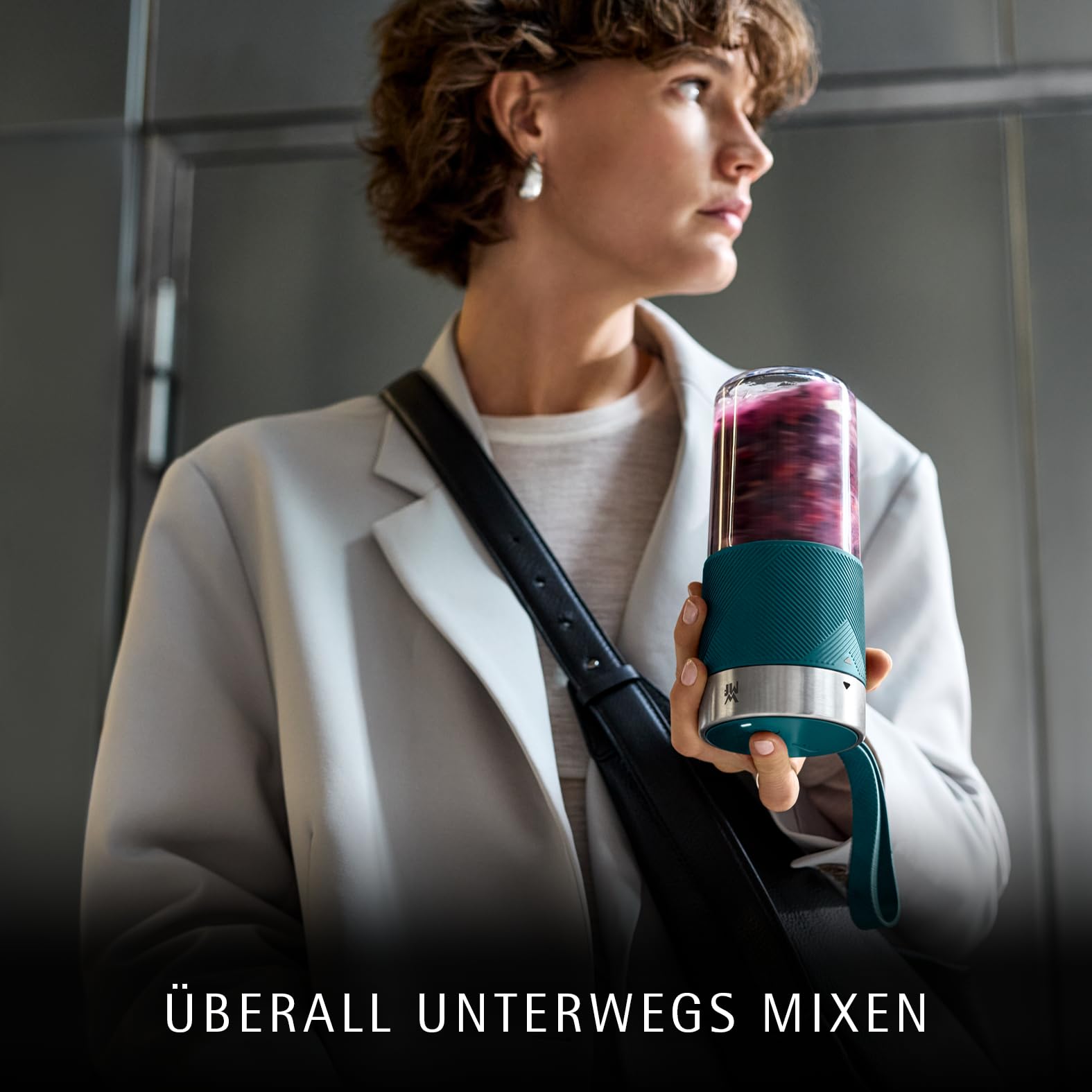wmf-k-chenminis-mix-on-the-go-300-ml-tragbarer-usb-smoothie-maker-wiederaufladba image 3
