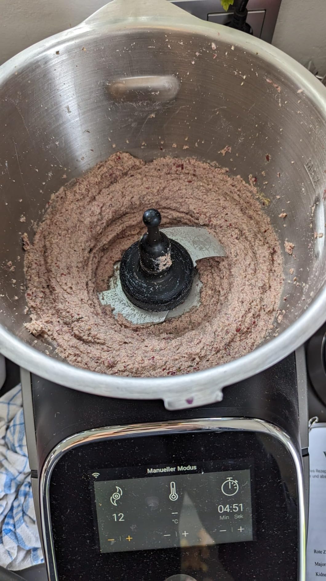 Meine Küchenhilfe Nummer eins