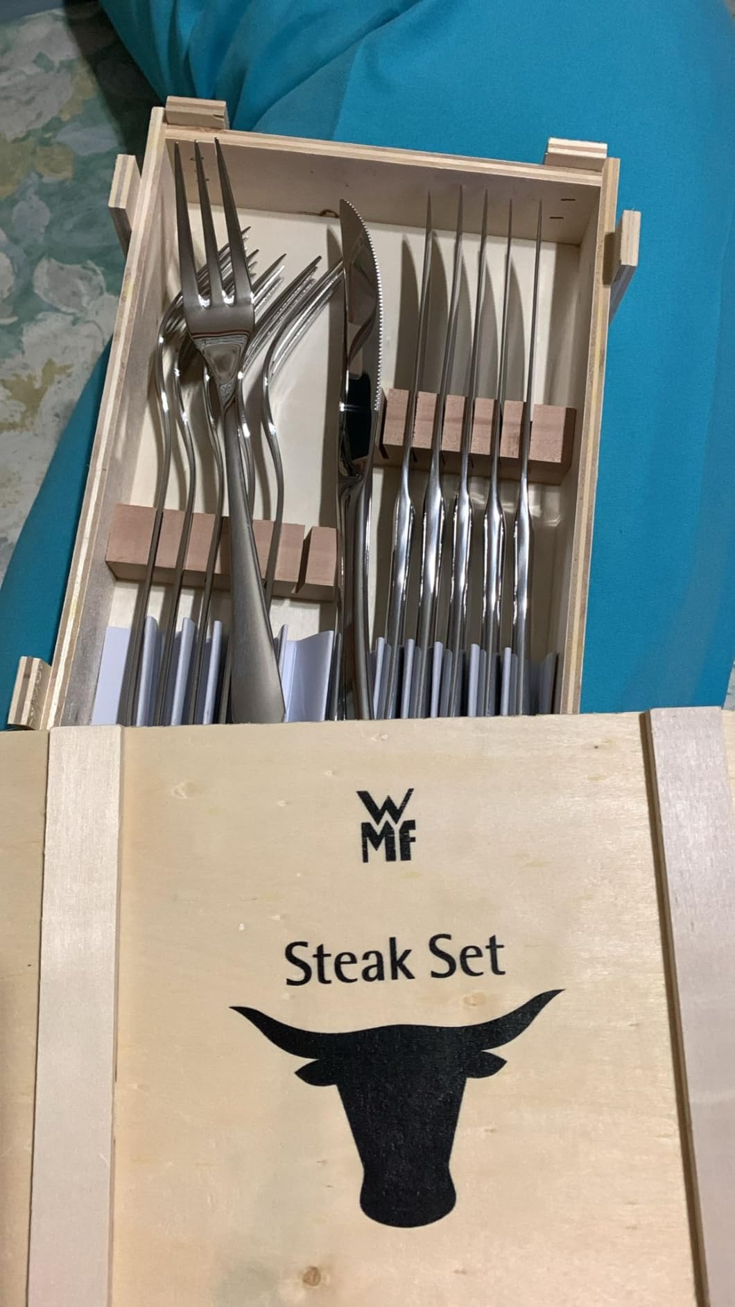 Gutes Besteck, Holzkiste enttäuscht
