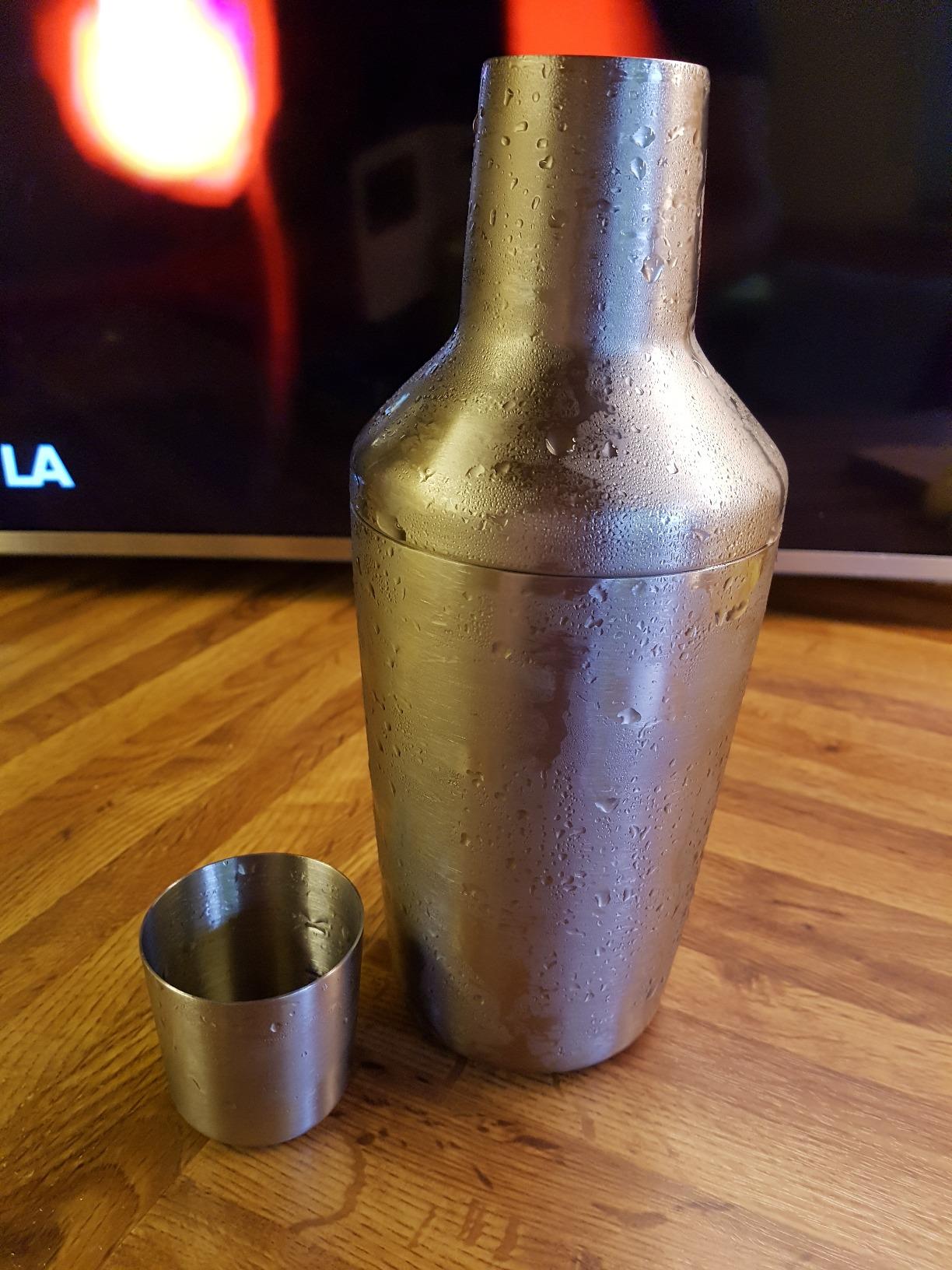 Schickes Set für die Heimbar