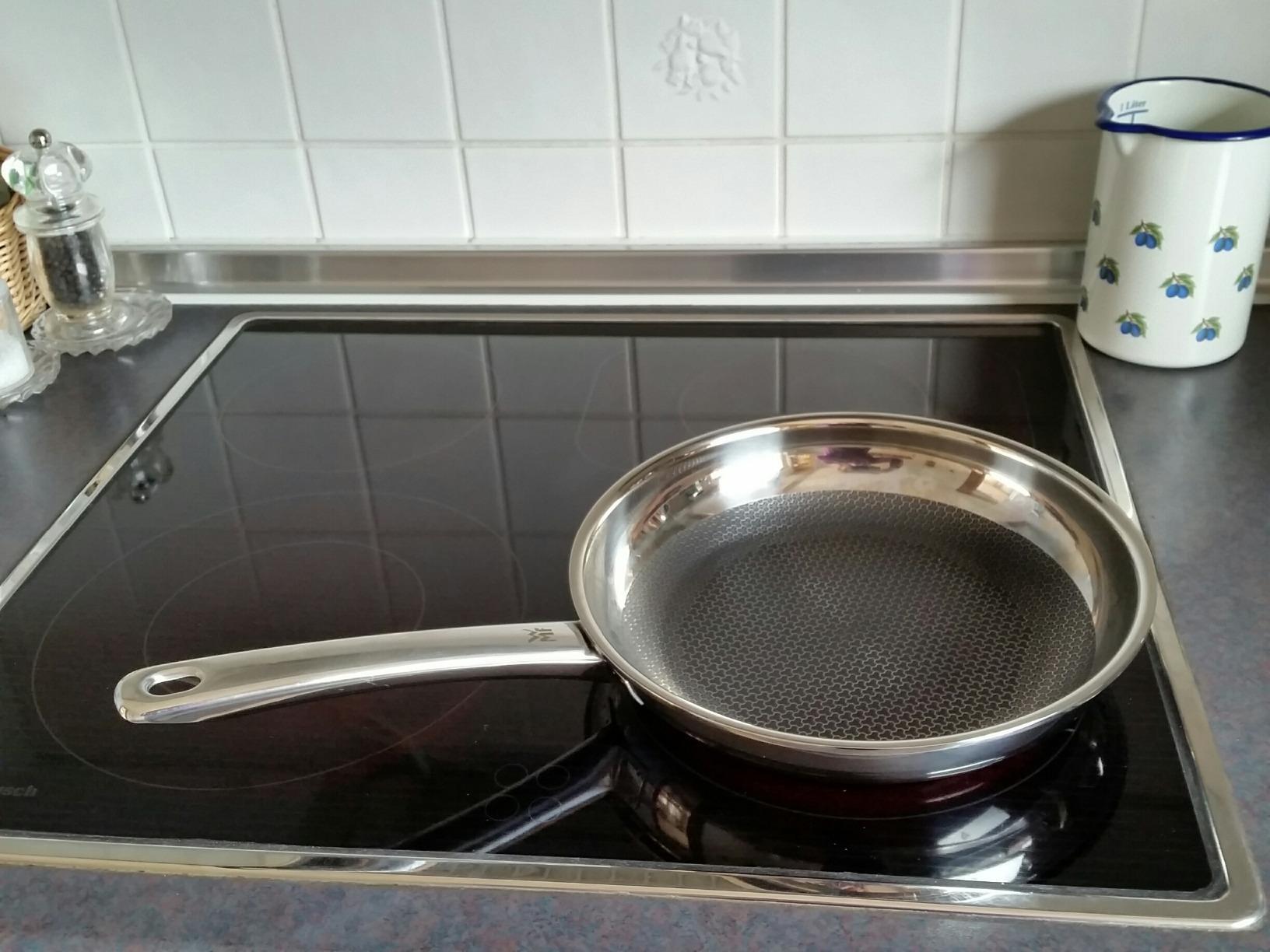 Endlich eine Edelstahlpfanne, die hält was sie verspricht