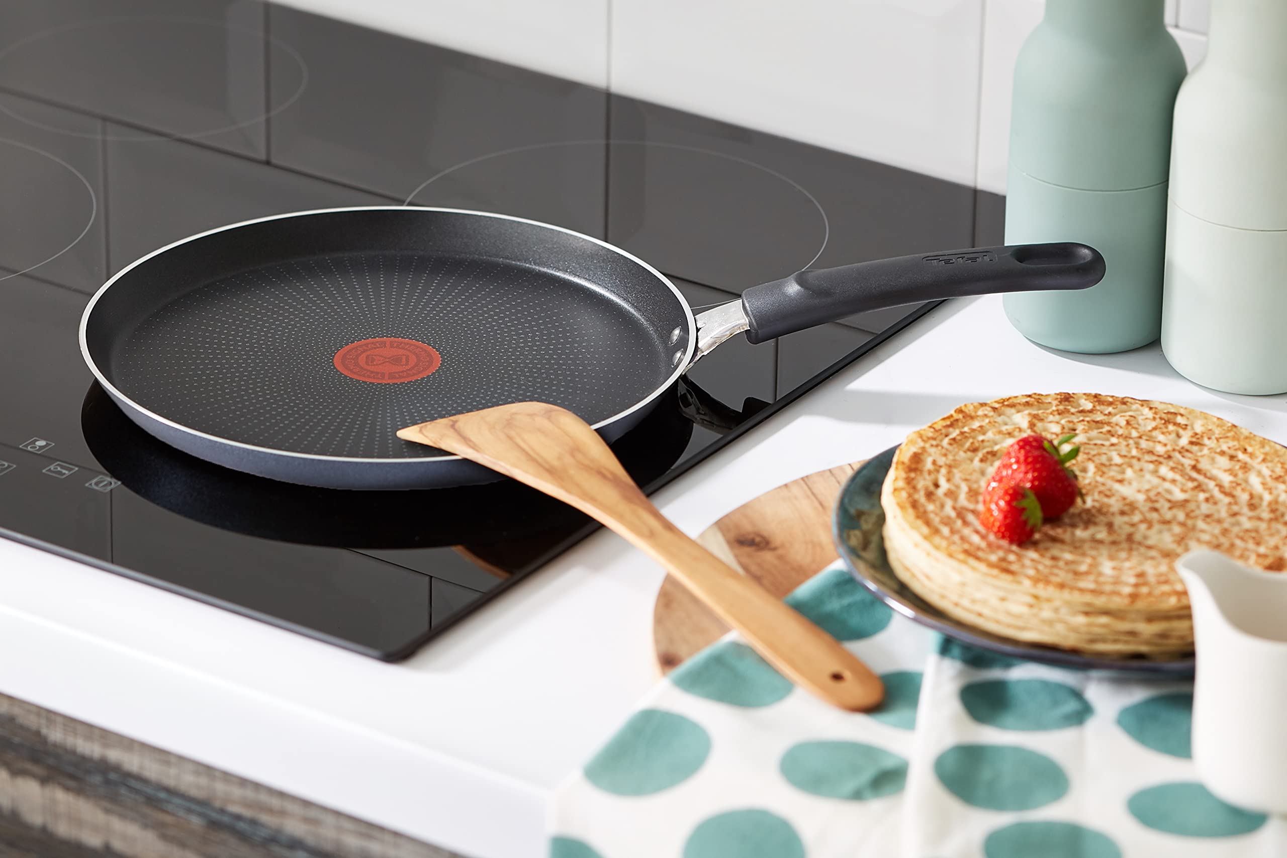 tefal-cr-pe-pfanne-25-cm-aluminium-pfannkuchenpfanne-mit-titanium-antihaftversie image 6
