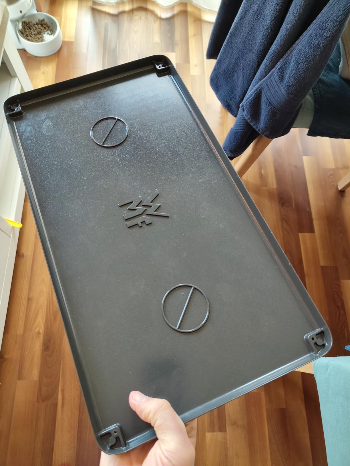Solide, aber Kabel könnte länger sein