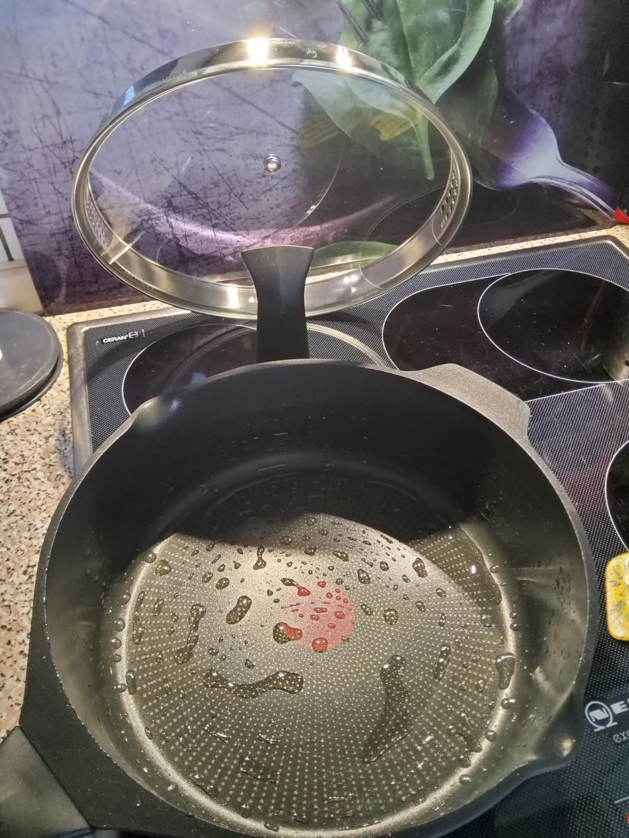 Sehr gute Schmorpfanne