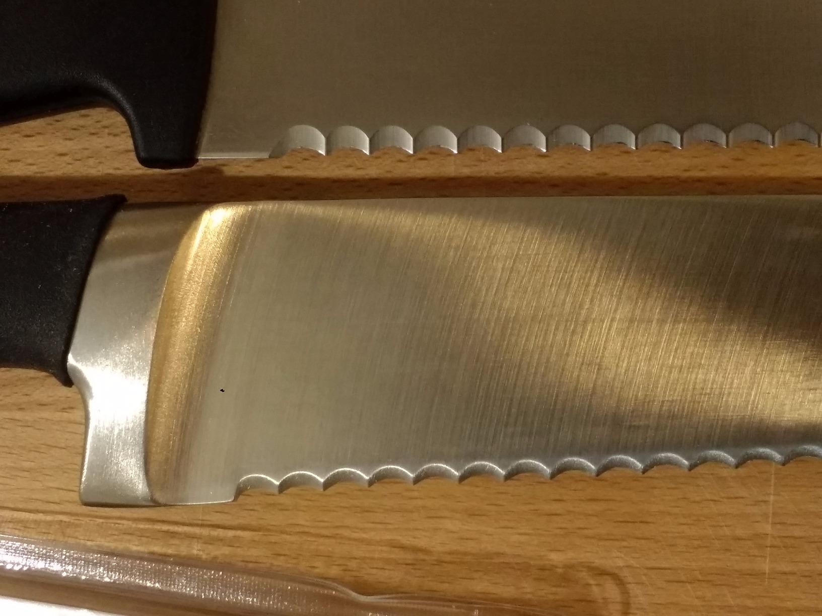 Gutes Messer für krümelige Sachen