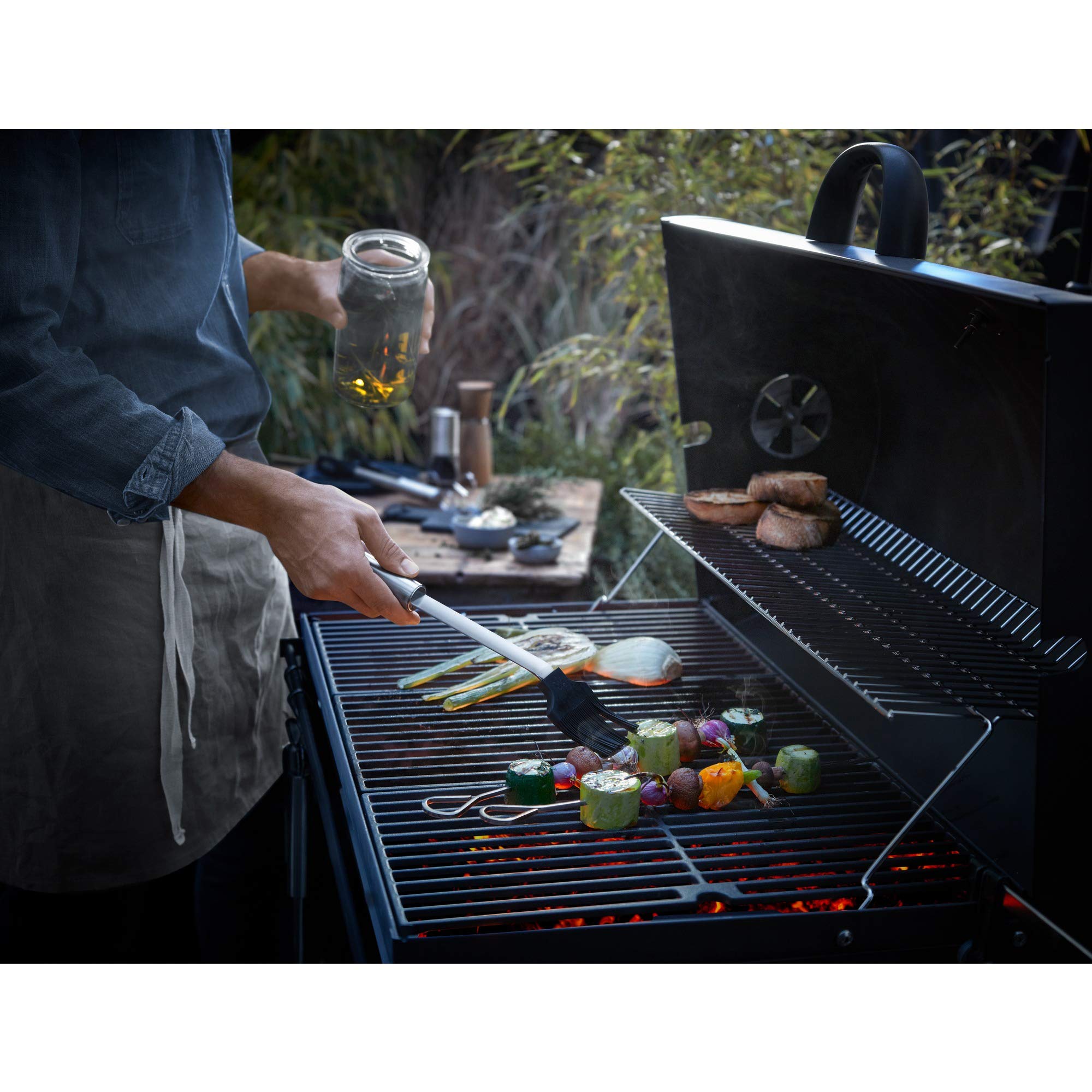 wmf-bbq-marinadenpinsel-38-cm-grillpinsel-mit-silikonborsten-und-cromargan-edels image 2