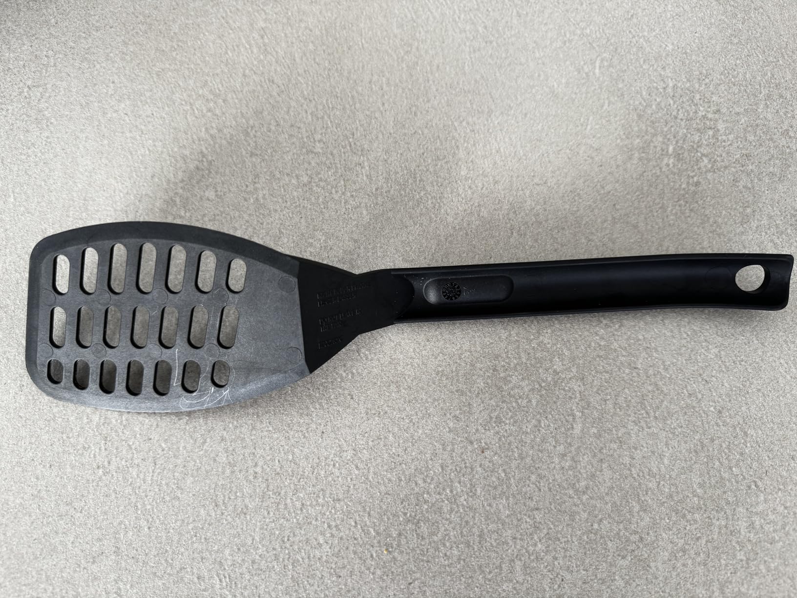 Perfekt für Woks und beschichtete Pfannen
