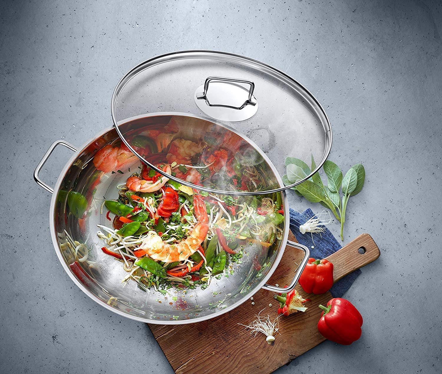 wmf-macao-wok-induktion-2-teilig-wokpfanne-36-cm-mit-glasdeckel-cromargan-edelst image 2